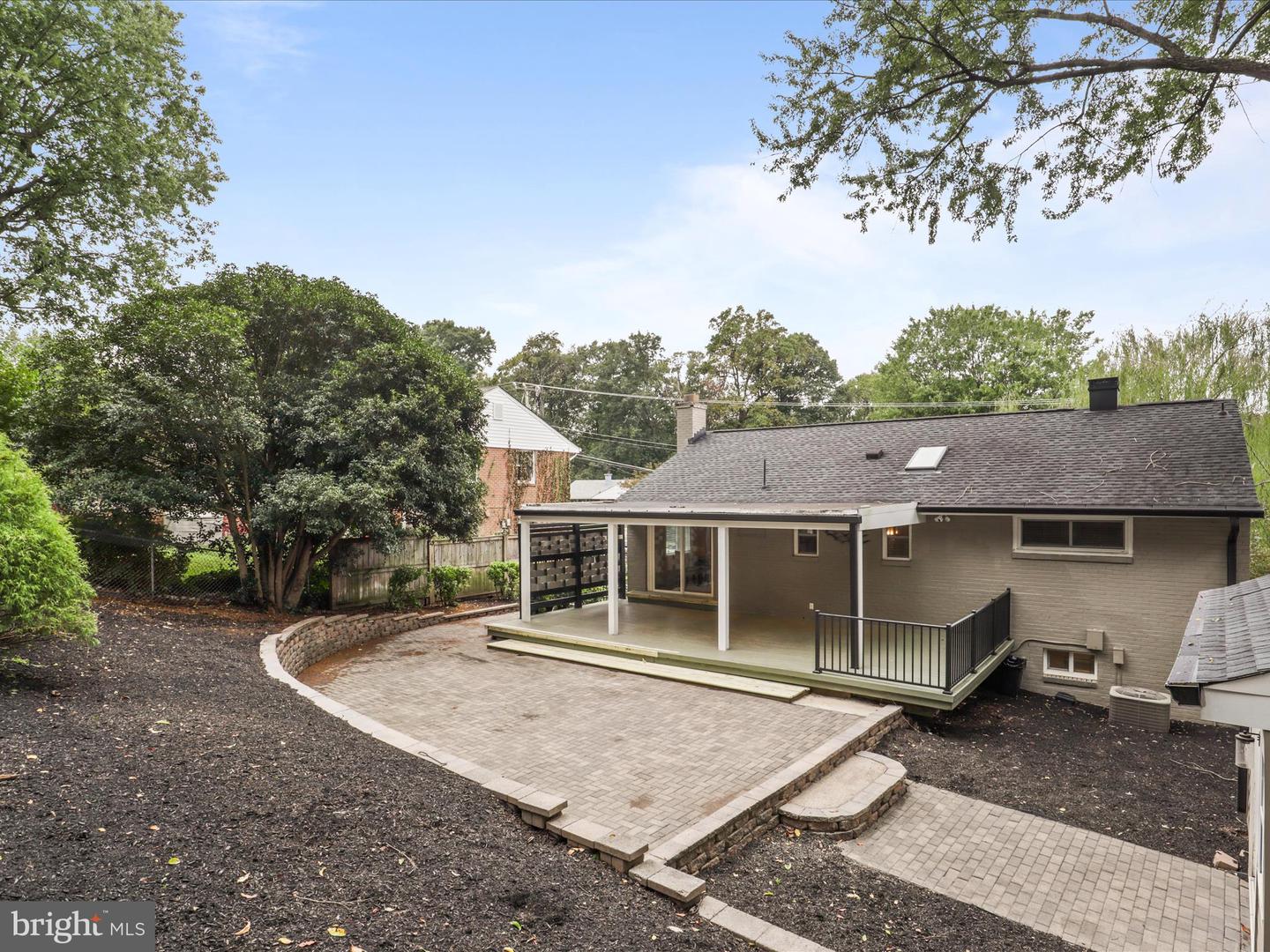 6330 GENTELE CT, ALEXANDRIA, Virginia 22310, 3 Bedrooms Bedrooms, ,3 BathroomsBathrooms,Residential,For sale,6330 GENTELE CT,VAFX2272758 MLS # VAFX2272758