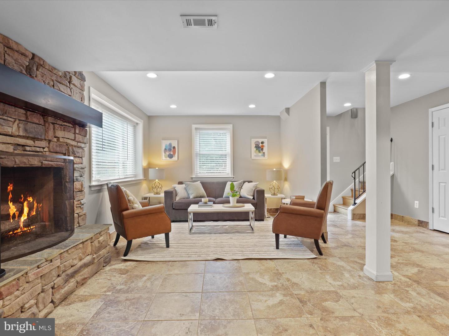 6330 GENTELE CT, ALEXANDRIA, Virginia 22310, 3 Bedrooms Bedrooms, ,3 BathroomsBathrooms,Residential,For sale,6330 GENTELE CT,VAFX2272758 MLS # VAFX2272758