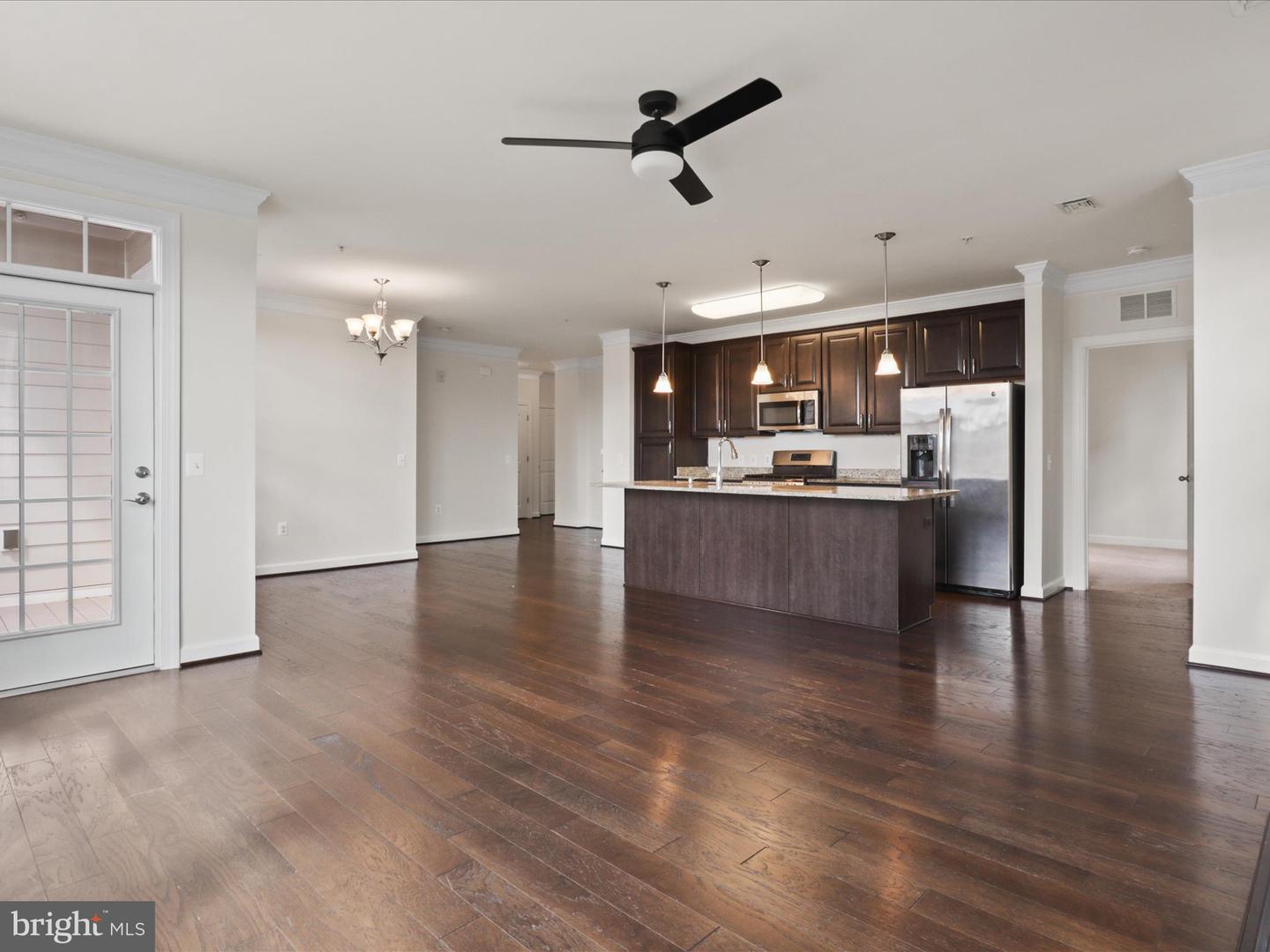 13724 NEIL ARMSTRONG AVE #408, HERNDON, Virginia 20171, 2 Bedrooms Bedrooms, ,2 BathroomsBathrooms,Residential,For sale,13724 NEIL ARMSTRONG AVE #408,VAFX2272760 MLS # VAFX2272760