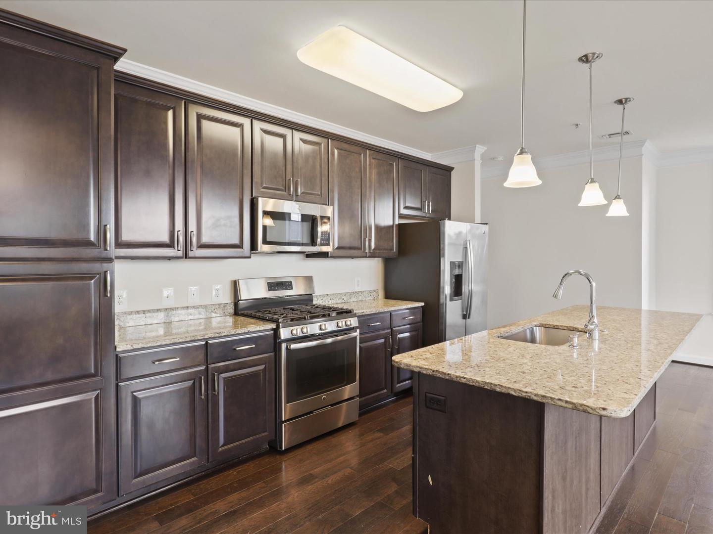 13724 NEIL ARMSTRONG AVE #408, HERNDON, Virginia 20171, 2 Bedrooms Bedrooms, ,2 BathroomsBathrooms,Residential,For sale,13724 NEIL ARMSTRONG AVE #408,VAFX2272760 MLS # VAFX2272760