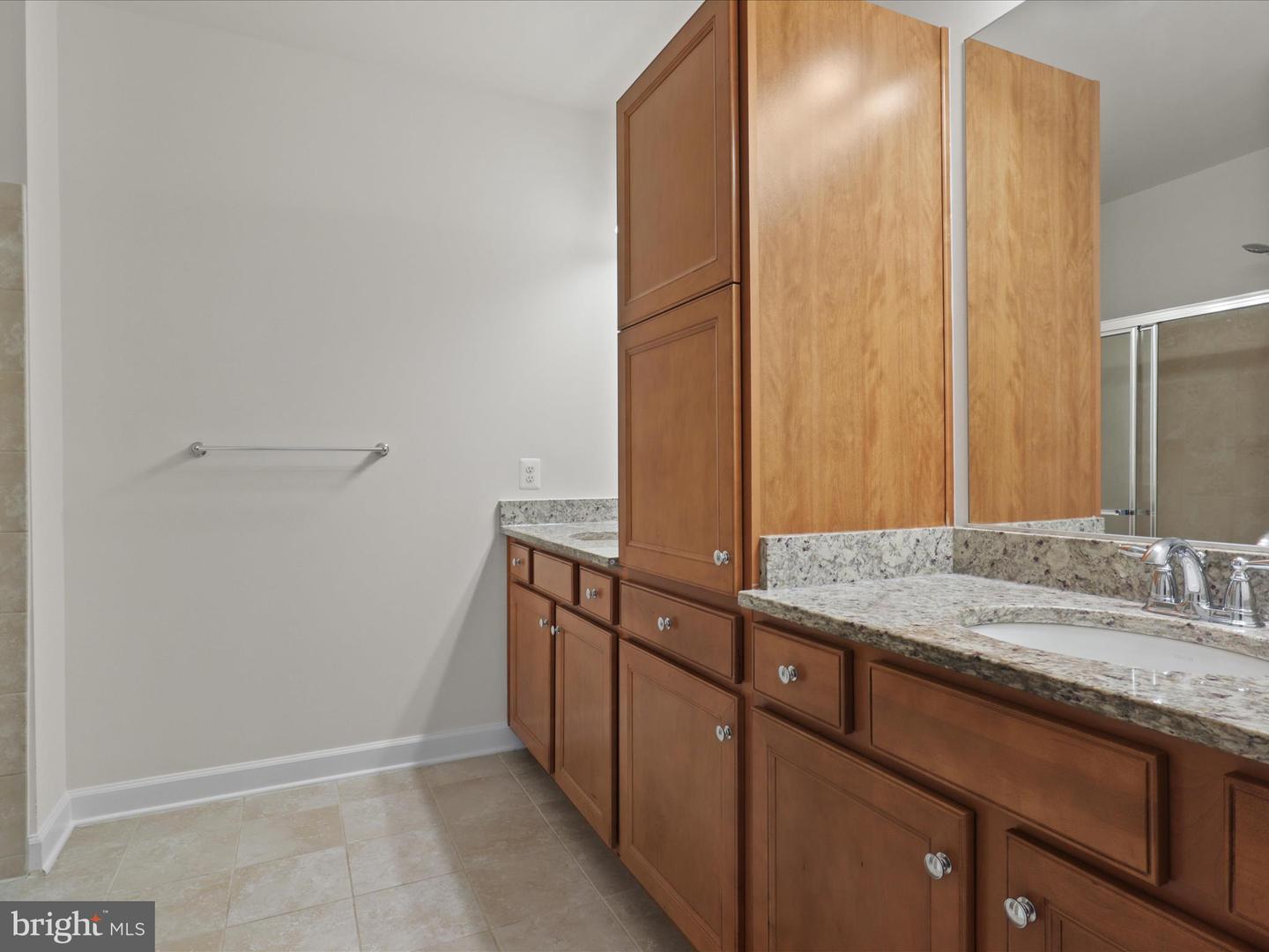 13724 NEIL ARMSTRONG AVE #408, HERNDON, Virginia 20171, 2 Bedrooms Bedrooms, ,2 BathroomsBathrooms,Residential,For sale,13724 NEIL ARMSTRONG AVE #408,VAFX2272760 MLS # VAFX2272760