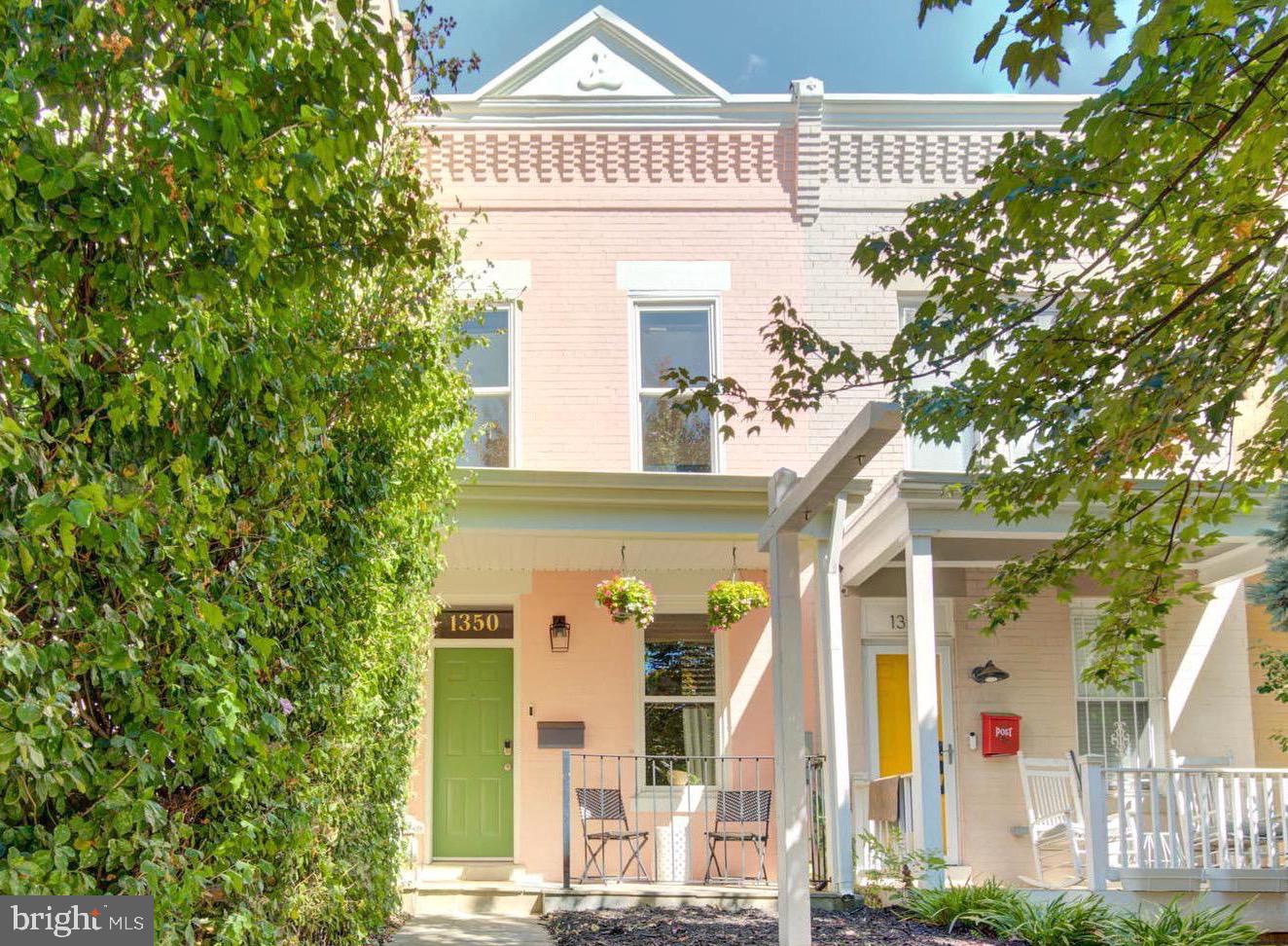 1350 C ST NE, WASHINGTON, District Of Columbia 20002, 2 Bedrooms Bedrooms, ,1 BathroomBathrooms,Residential,For sale,1350 C ST NE,DCDC2225574 MLS # DCDC2225574