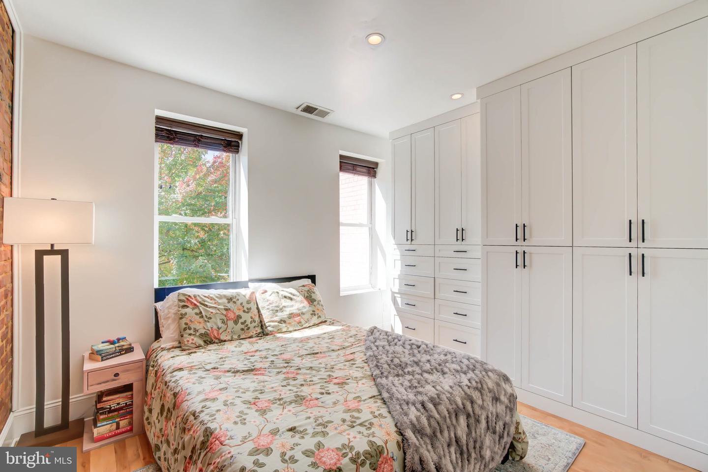 1350 C ST NE, WASHINGTON, District Of Columbia 20002, 2 Bedrooms Bedrooms, ,1 BathroomBathrooms,Residential,For sale,1350 C ST NE,DCDC2225574 MLS # DCDC2225574