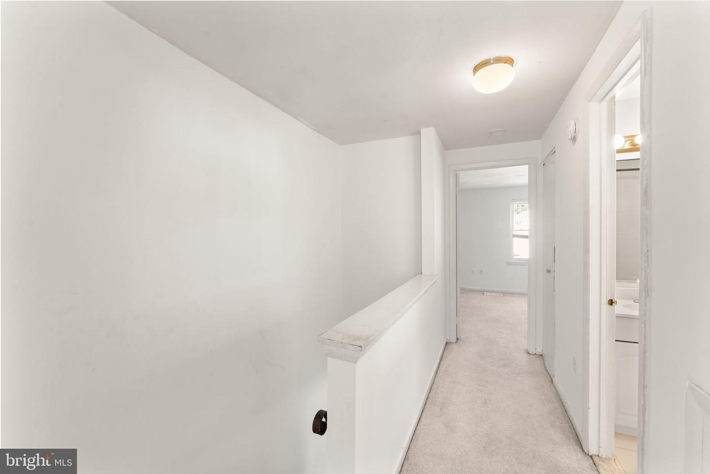 13838 BEAUJOLAIS CT, CHANTILLY, Virginia 20151, 2 Bedrooms Bedrooms, ,1 BathroomBathrooms,Residential,For sale,13838 BEAUJOLAIS CT,VAFX2272762 MLS # VAFX2272762