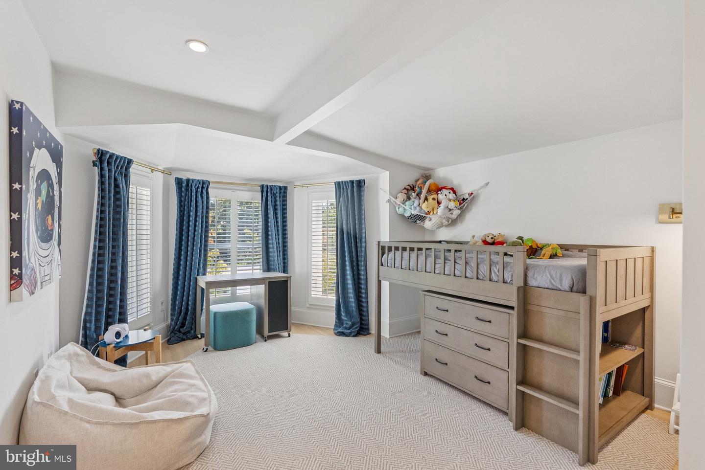 1415 33RD ST NW, WASHINGTON, District Of Columbia 20007, 4 Bedrooms Bedrooms, ,4 BathroomsBathrooms,Residential,For sale,1415 33RD ST NW,DCDC2225578 MLS # DCDC2225578