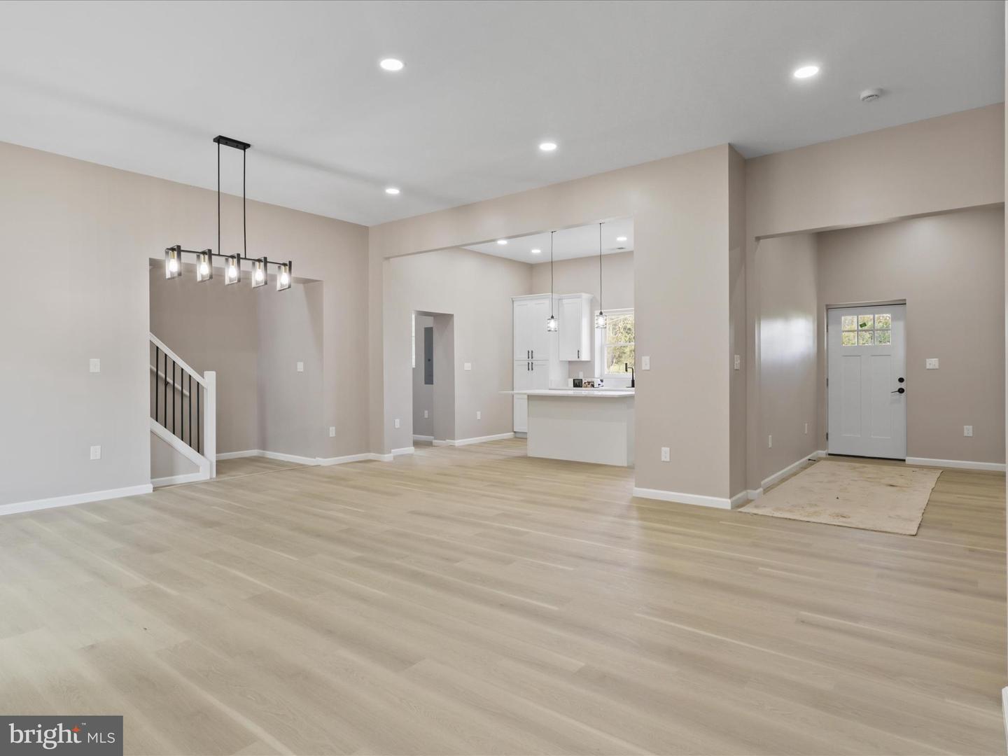 8039 CHANCELLOR RD, FREDERICKSBURG, Virginia 22407, 5 Bedrooms Bedrooms, ,4 BathroomsBathrooms,Residential,For sale,8039 CHANCELLOR RD,VASP2036706 MLS # VASP2036706