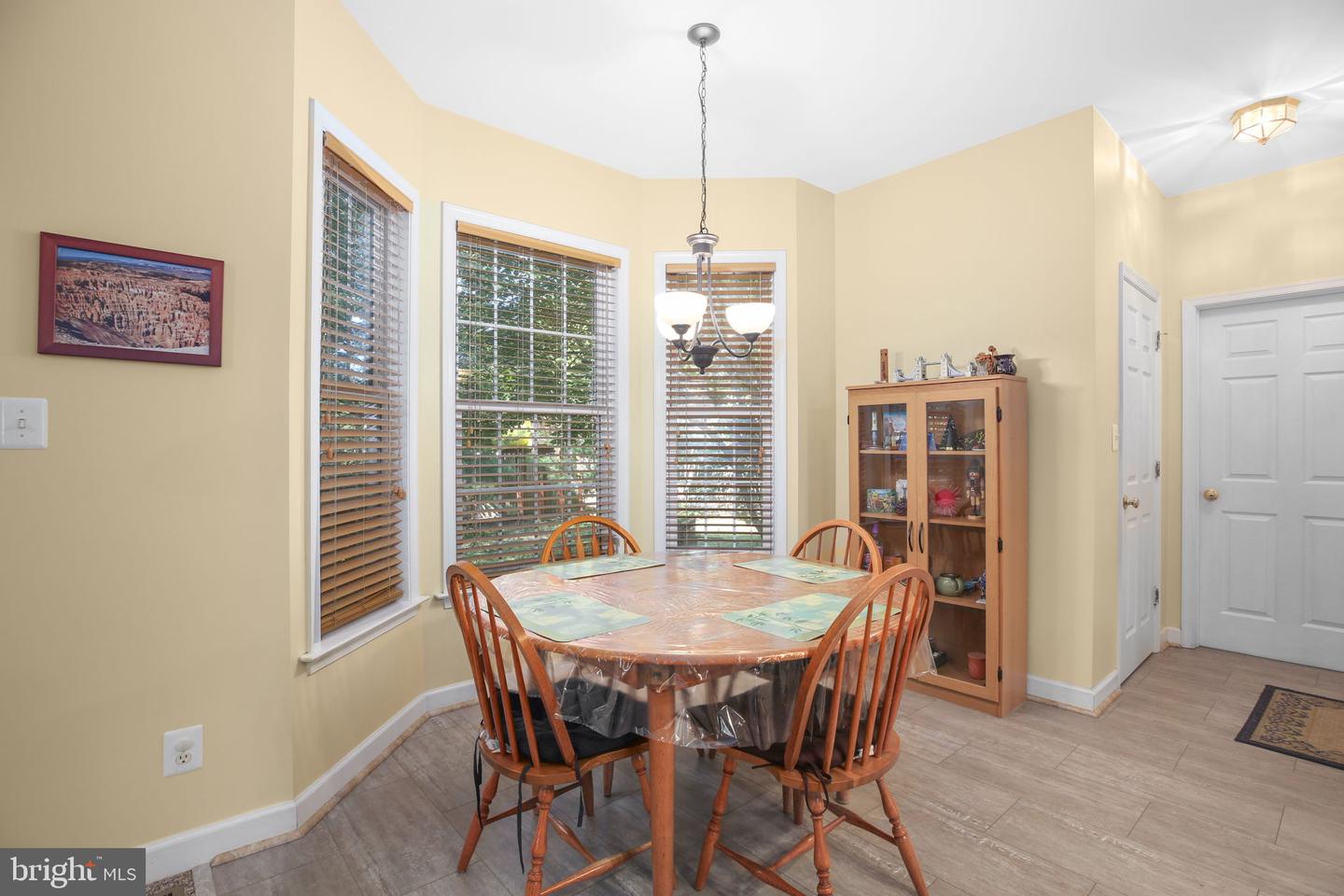 11710 GERANIUM ST, FREDERICKSBURG, Virginia 22407, 5 Bedrooms Bedrooms, ,2 BathroomsBathrooms,Residential,For sale,11710 GERANIUM ST,VASP2036708 MLS # VASP2036708