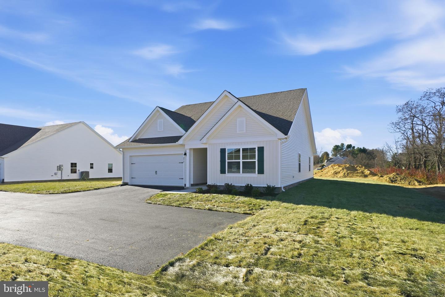 279 HEATHER LN, STAUNTON, Virginia 24401, 4 Bedrooms Bedrooms, ,2 BathroomsBathrooms,Residential,For sale,279 HEATHER LN,VAAG2002686 MLS # VAAG2002686