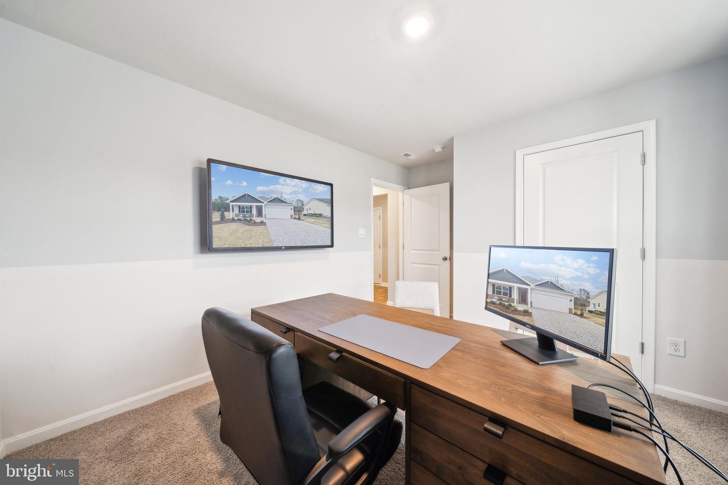 279 HEATHER LN, STAUNTON, Virginia 24401, 4 Bedrooms Bedrooms, ,2 BathroomsBathrooms,Residential,For sale,279 HEATHER LN,VAAG2002686 MLS # VAAG2002686