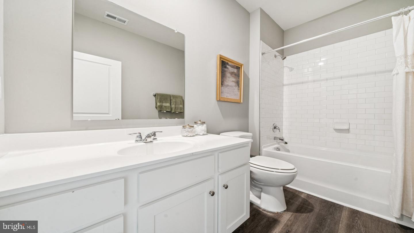 263 HEATHER LN, STAUNTON, Virginia 24401, 4 Bedrooms Bedrooms, ,2 BathroomsBathrooms,Residential,For sale,263 HEATHER LN,VAAG2002688 MLS # VAAG2002688
