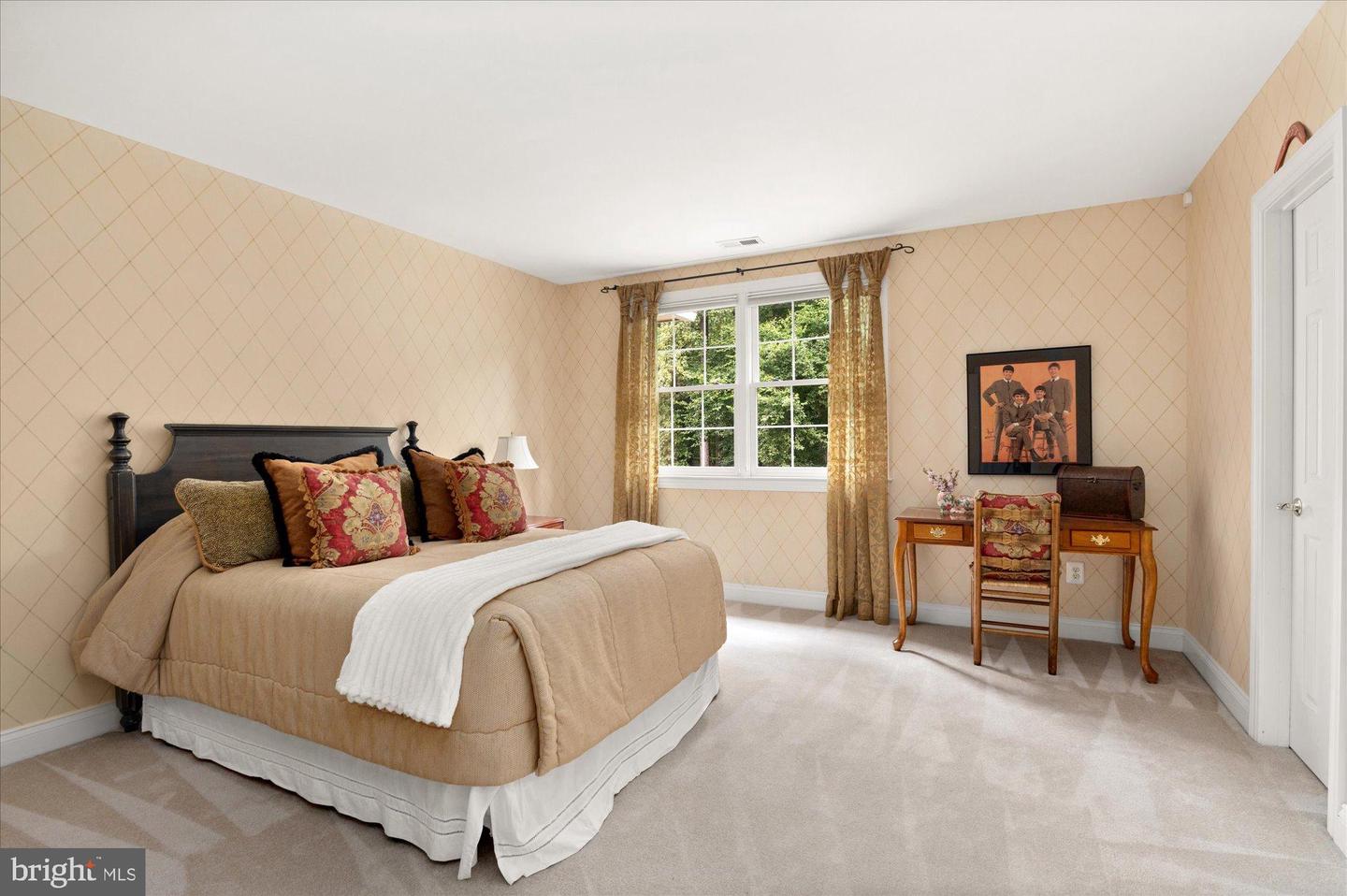 11308 STONEHOUSE PL, POTOMAC FALLS, Virginia 20165, 6 Bedrooms Bedrooms, 12 Rooms Rooms,5 BathroomsBathrooms,Residential,For sale,11308 STONEHOUSE PL,VALO2108290 MLS # VALO2108290