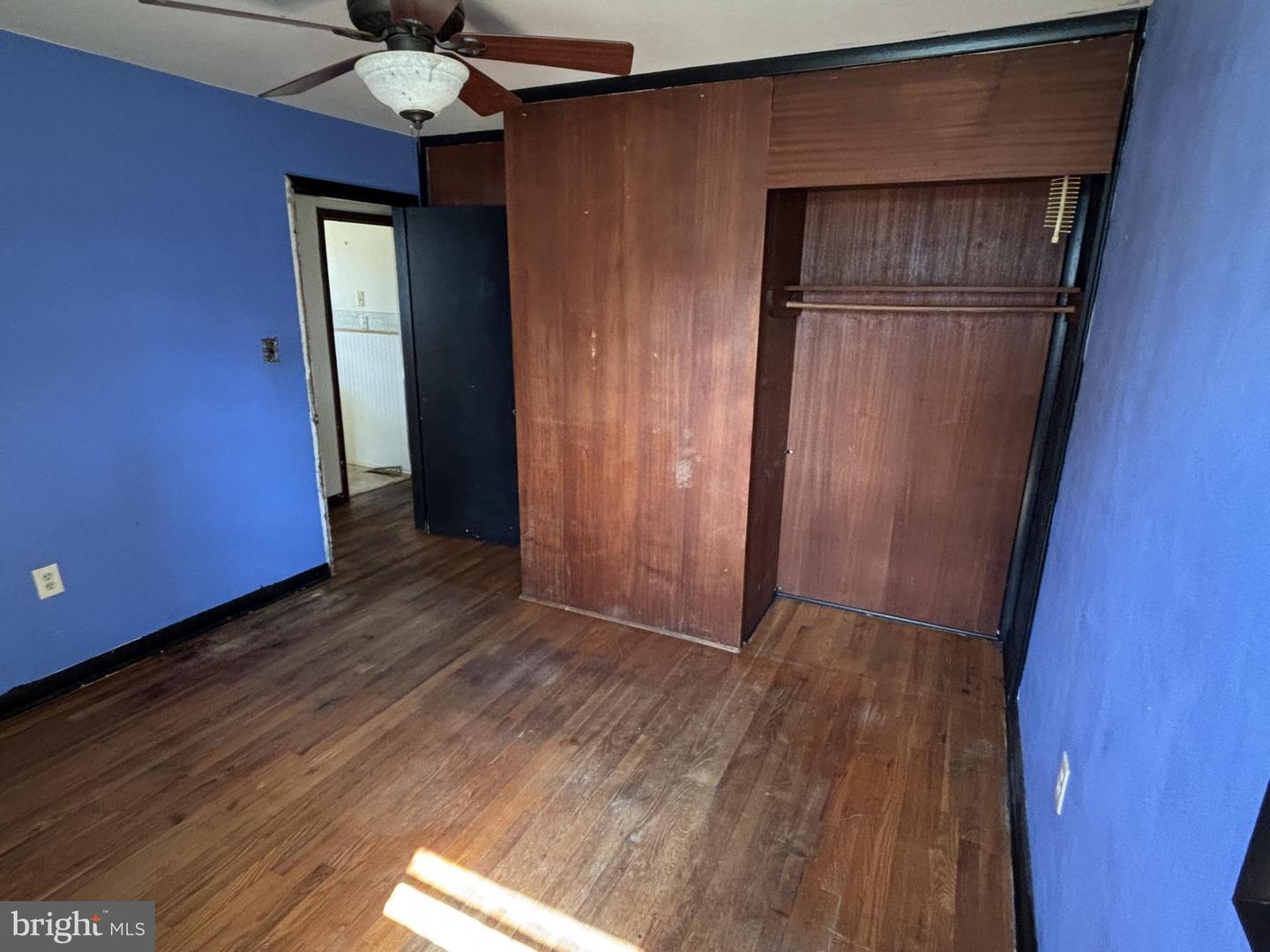 11 S EUCLID AVE, WINCHESTER, Virginia 22601, 3 Bedrooms Bedrooms, 4 Rooms Rooms,1 BathroomBathrooms,Residential,For sale,11 S EUCLID AVE,VAWI2009196 MLS # VAWI2009196