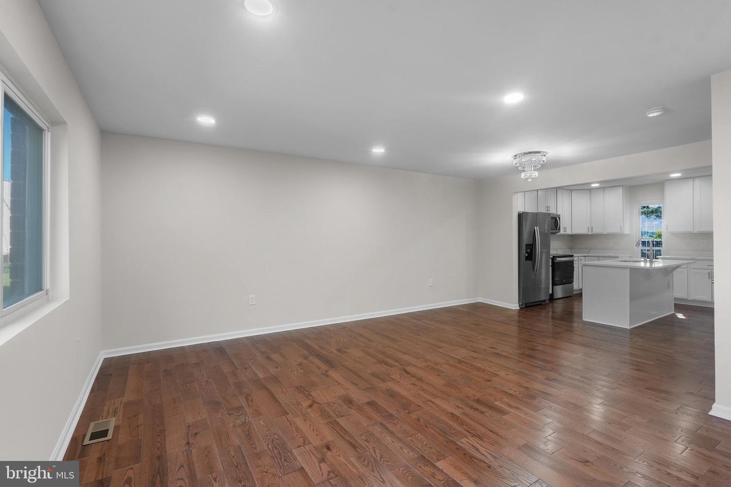 800 WHEELER HILL DR SE, WASHINGTON, District Of Columbia 20032, 4 Bedrooms Bedrooms, ,3 BathroomsBathrooms,Residential,For sale,800 WHEELER HILL DR SE,DCDC2225634 MLS # DCDC2225634