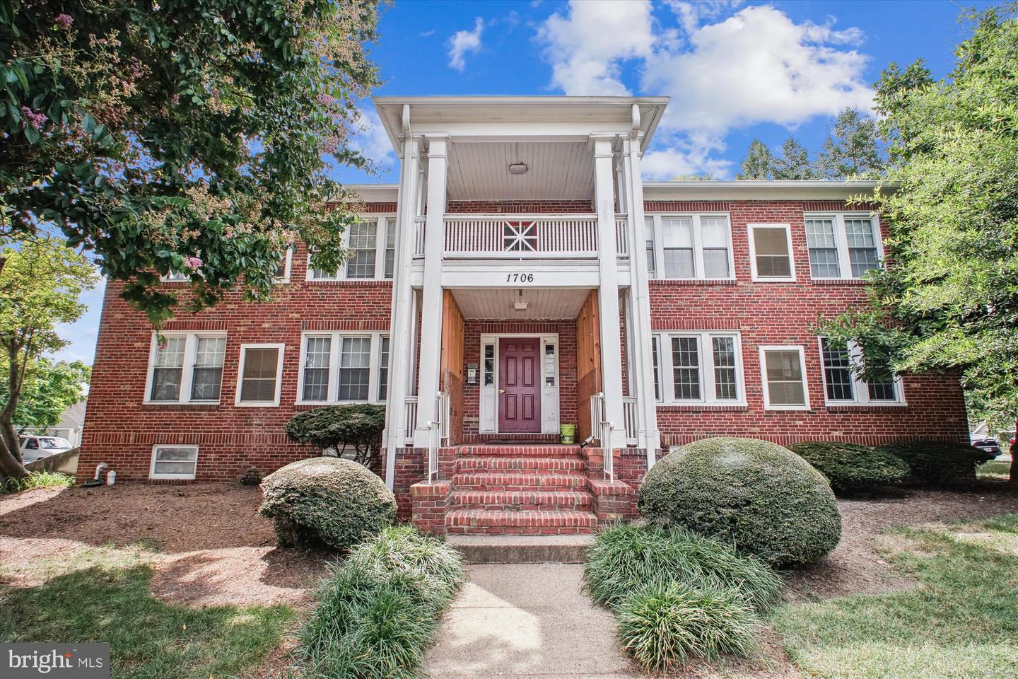 1706 DEWITT AVE #A, ALEXANDRIA, Virginia 22301, 1 Bedroom Bedrooms, ,1 BathroomBathrooms,Residential,For sale,1706 DEWITT AVE #A,VAAX2050540 MLS # VAAX2050540