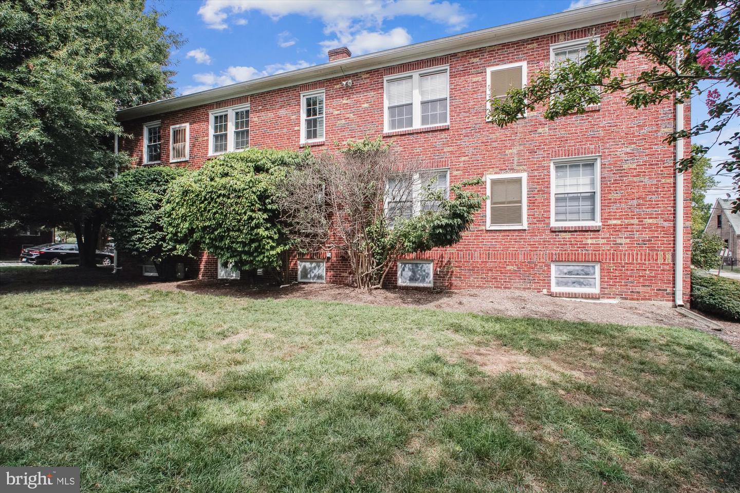 1706 DEWITT AVE #A, ALEXANDRIA, Virginia 22301, 1 Bedroom Bedrooms, ,1 BathroomBathrooms,Residential,For sale,1706 DEWITT AVE #A,VAAX2050540 MLS # VAAX2050540