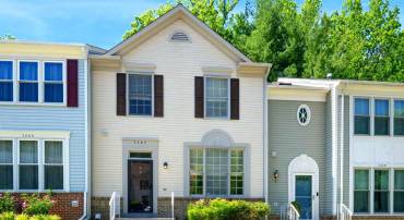 7267 OLDE LANTERN WAY, SPRINGFIELD, Virginia 22152, 3 Bedrooms Bedrooms, ,3 BathroomsBathrooms,Residential,For sale,7267 OLDE LANTERN WAY,VAFX2272850 MLS # VAFX2272850