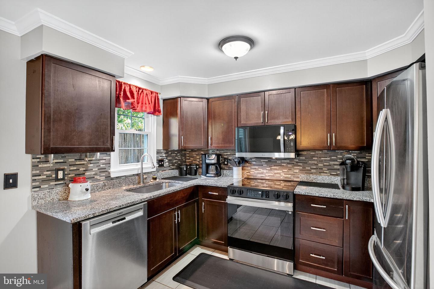 7845 COLONIAL SPRINGS BLVD, ALEXANDRIA, Virginia 22306, 3 Bedrooms Bedrooms, ,3 BathroomsBathrooms,Residential,For sale,7845 COLONIAL SPRINGS BLVD,VAFX2272858 MLS # VAFX2272858