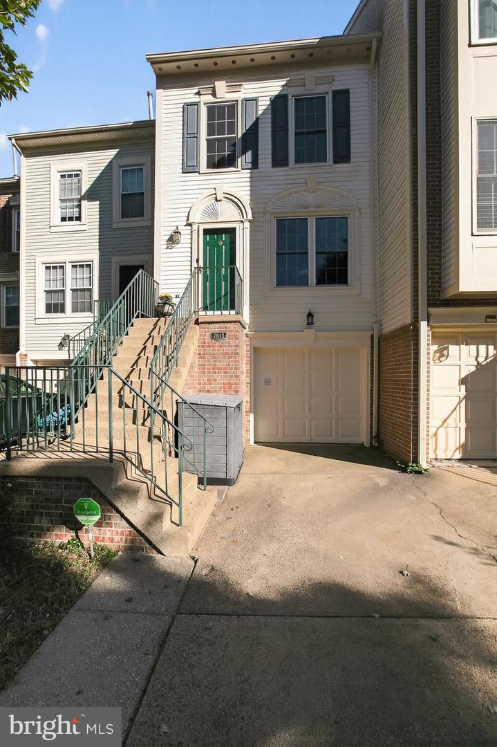 7845 COLONIAL SPRINGS BLVD, ALEXANDRIA, Virginia 22306, 3 Bedrooms Bedrooms, ,3 BathroomsBathrooms,Residential,For sale,7845 COLONIAL SPRINGS BLVD,VAFX2272858 MLS # VAFX2272858