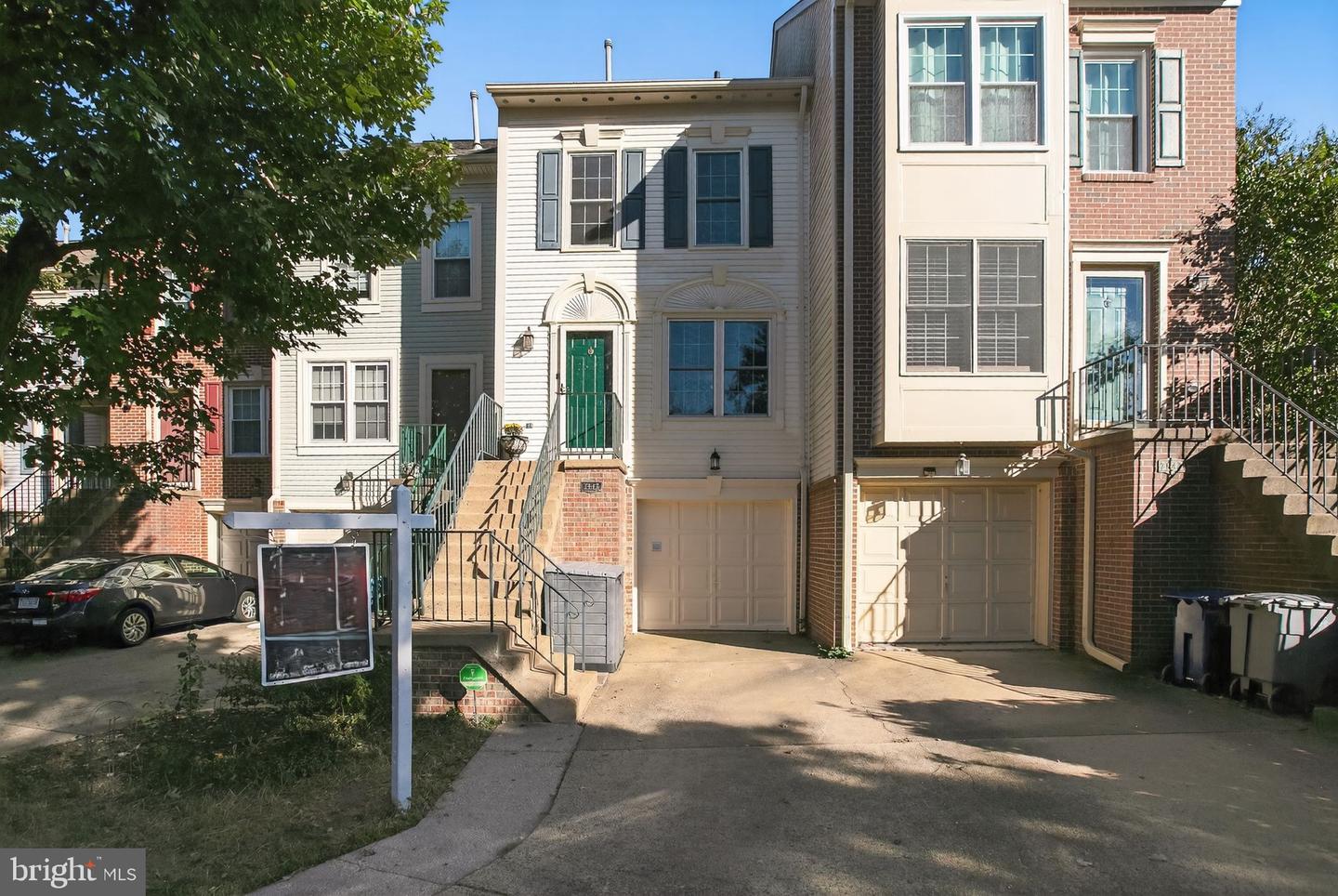 7845 COLONIAL SPRINGS BLVD, ALEXANDRIA, Virginia 22306, 3 Bedrooms Bedrooms, ,3 BathroomsBathrooms,Residential,For sale,7845 COLONIAL SPRINGS BLVD,VAFX2272858 MLS # VAFX2272858