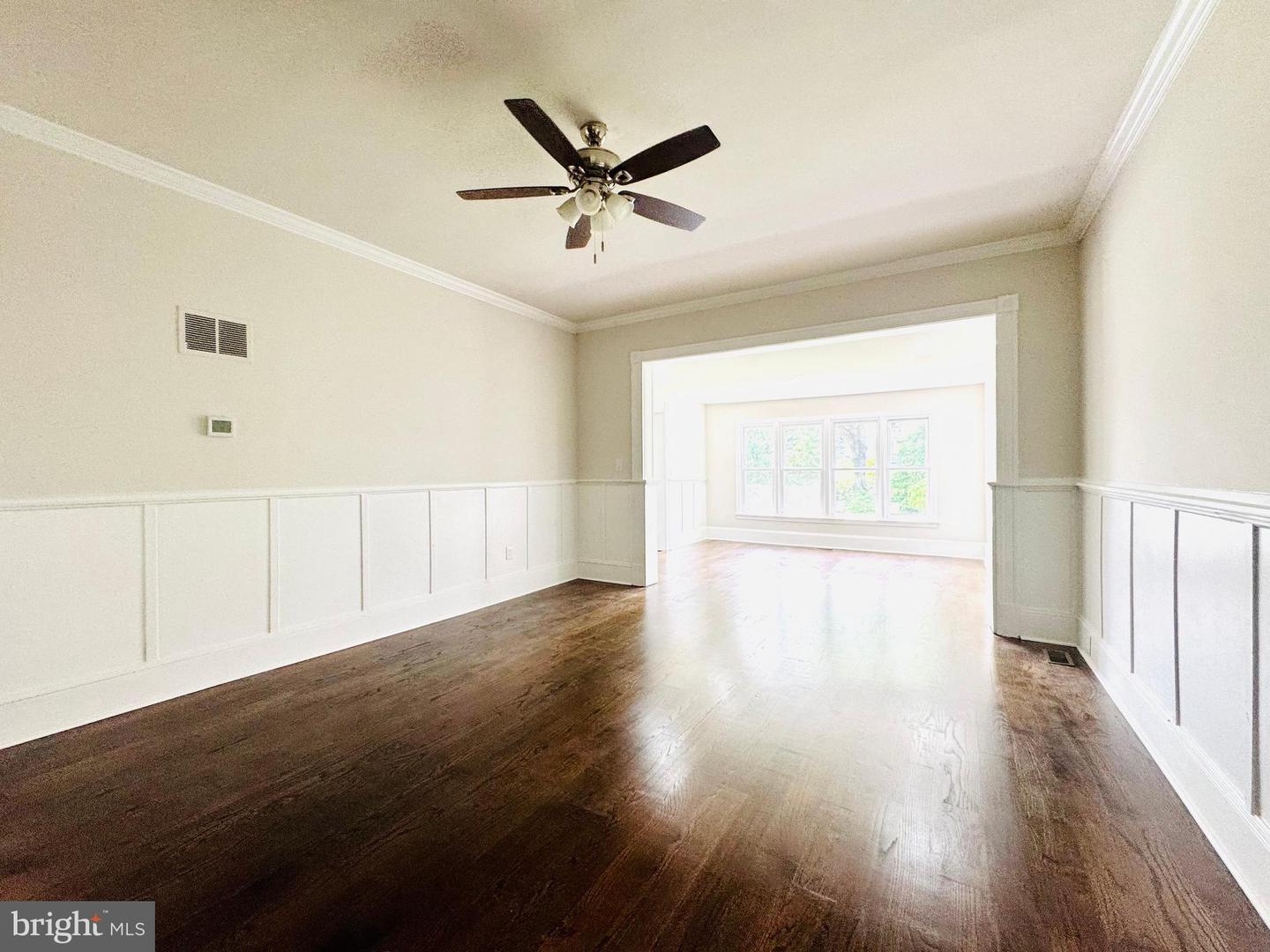 716 VILLA AVE, FRONT ROYAL, Virginia 22630, 4 Bedrooms Bedrooms, ,3 BathroomsBathrooms,Residential,For sale,716 VILLA AVE,VAWR2012494 MLS # VAWR2012494