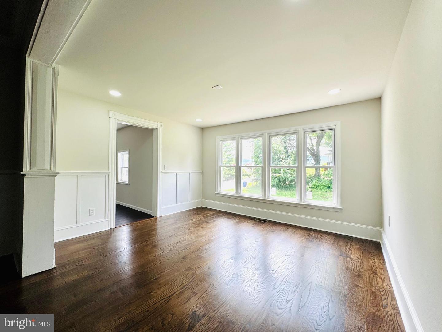 716 VILLA AVE, FRONT ROYAL, Virginia 22630, 4 Bedrooms Bedrooms, ,3 BathroomsBathrooms,Residential,For sale,716 VILLA AVE,VAWR2012494 MLS # VAWR2012494