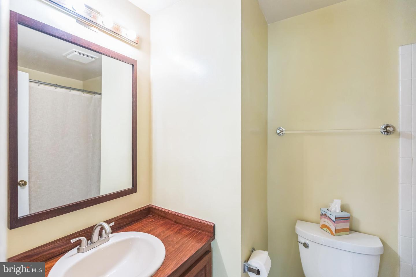 9427 CANDLEBERRY CT, BURKE, Virginia 22015, 3 Bedrooms Bedrooms, ,2 BathroomsBathrooms,Residential,For sale,9427 CANDLEBERRY CT,VAFX2235274 MLS # VAFX2235274