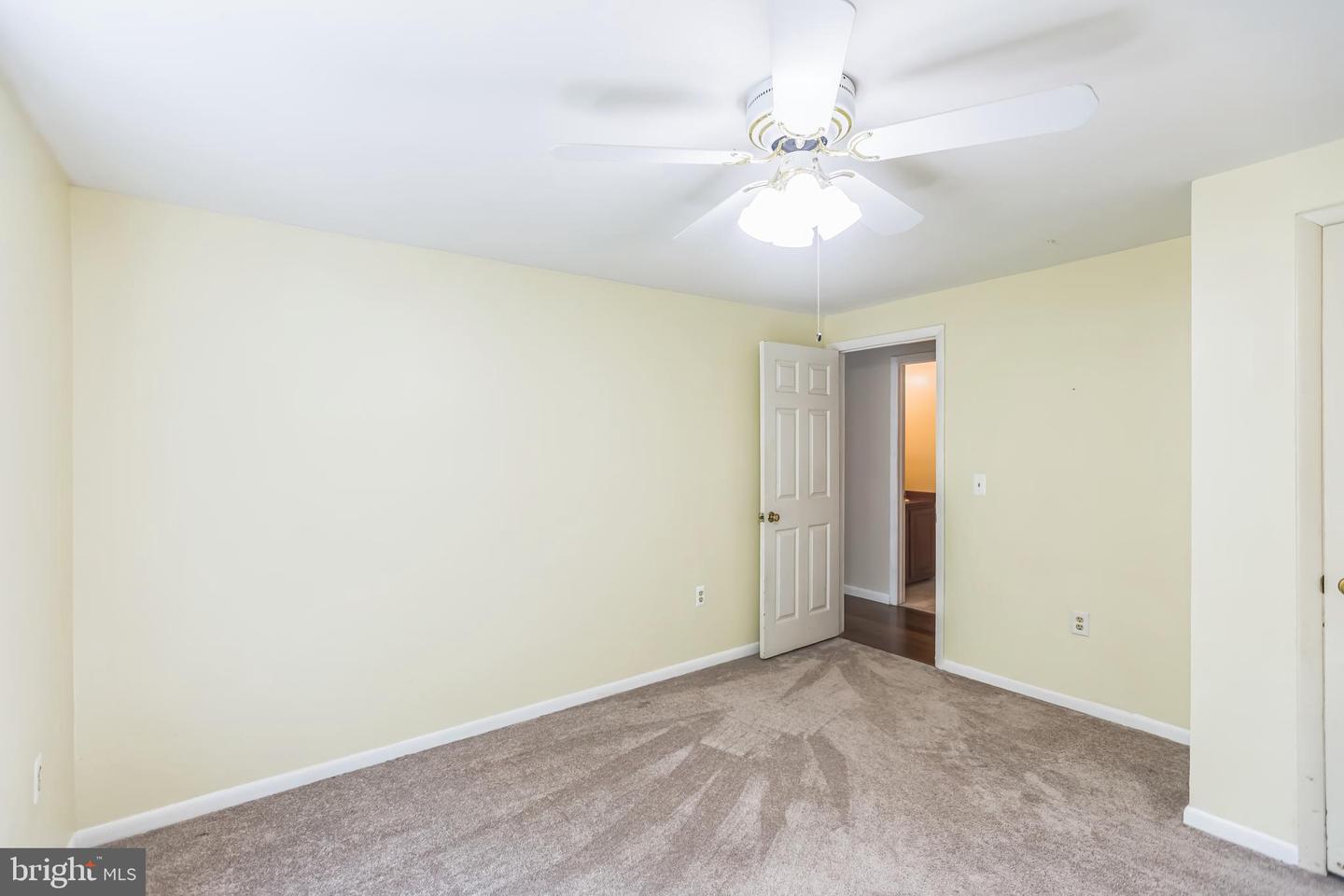 9427 CANDLEBERRY CT, BURKE, Virginia 22015, 3 Bedrooms Bedrooms, ,2 BathroomsBathrooms,Residential,For sale,9427 CANDLEBERRY CT,VAFX2235274 MLS # VAFX2235274