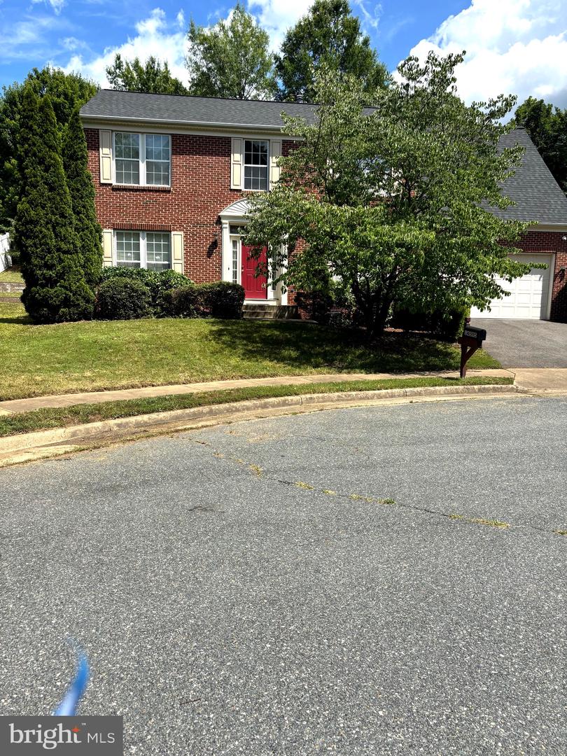14595 CHARITY CT, WOODBRIDGE, Virginia 22193, 4 Bedrooms Bedrooms, ,3 BathroomsBathrooms,Residential,For sale,14595 CHARITY CT,VAPW2098774 MLS # VAPW2098774