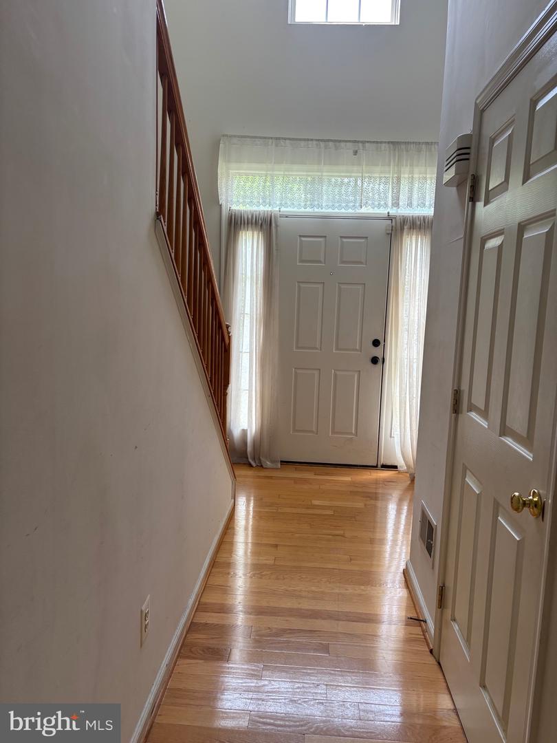 14595 CHARITY CT, WOODBRIDGE, Virginia 22193, 4 Bedrooms Bedrooms, ,3 BathroomsBathrooms,Residential,For sale,14595 CHARITY CT,VAPW2098774 MLS # VAPW2098774