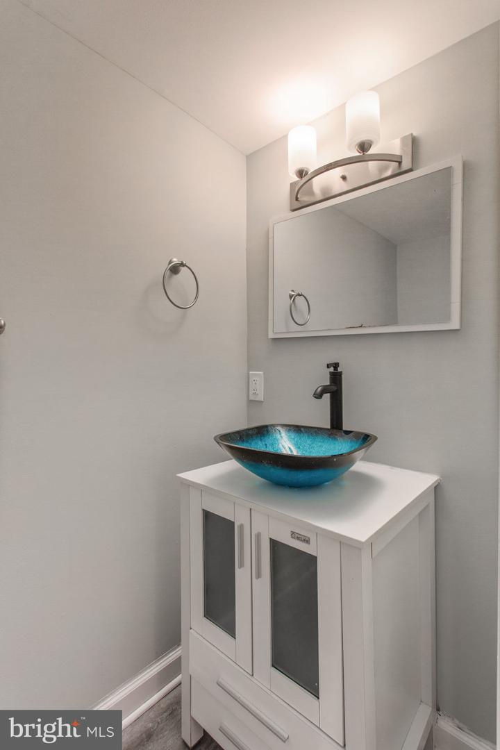 2217 14TH ST SE, WASHINGTON, District Of Columbia 20020, 3 Bedrooms Bedrooms, ,2 BathroomsBathrooms,Residential,For sale,2217 14TH ST SE,DCDC2209642 MLS # DCDC2209642