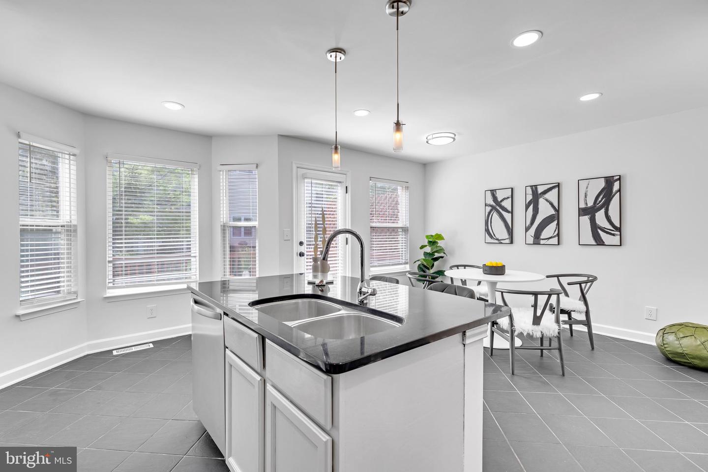2506 JAMES MONROE CIR, HERNDON, Virginia 20171, 3 Bedrooms Bedrooms, ,2 BathroomsBathrooms,Residential,For sale,2506 JAMES MONROE CIR,VAFX2258206 MLS # VAFX2258206