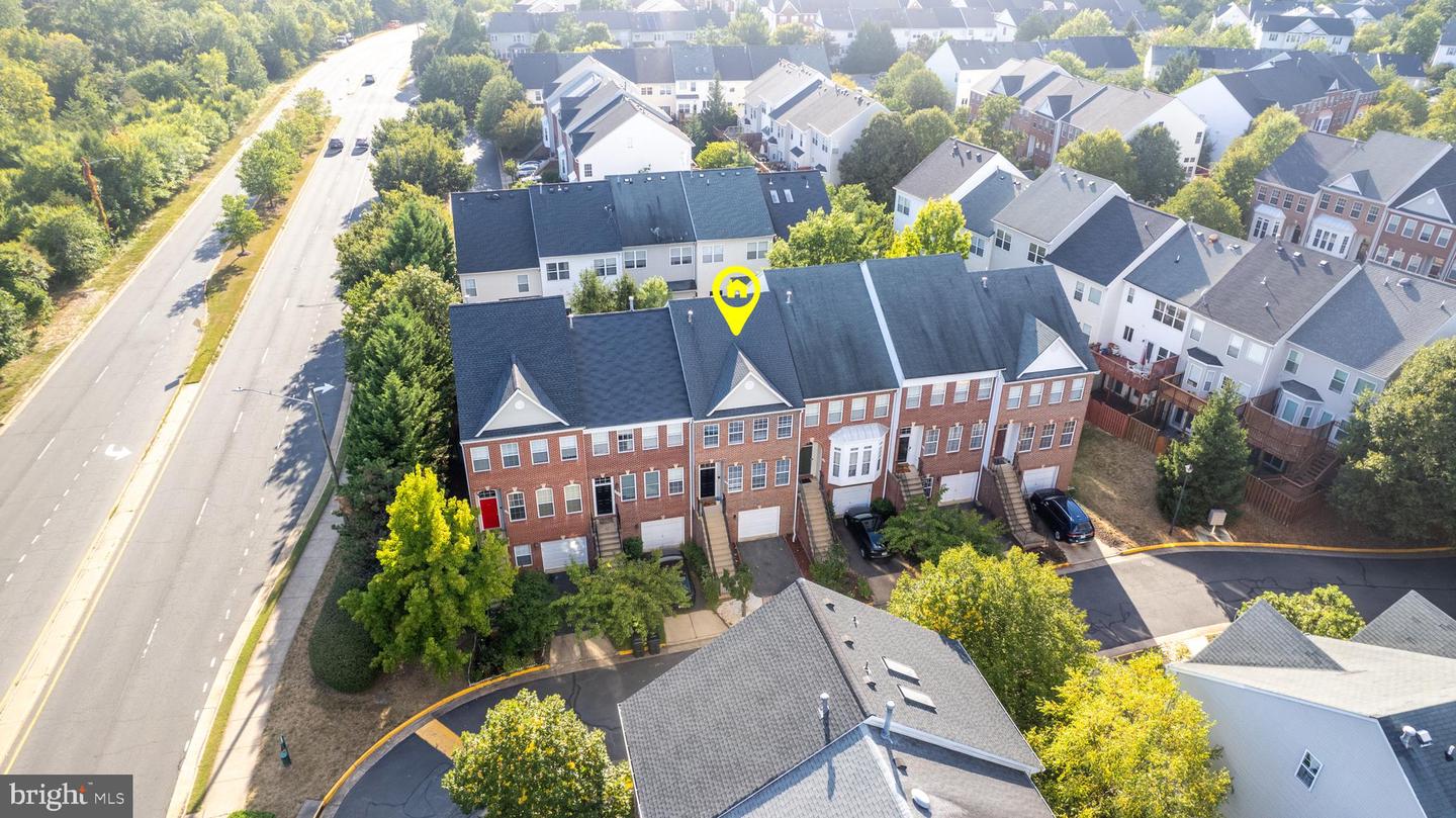 2506 JAMES MONROE CIR, HERNDON, Virginia 20171, 3 Bedrooms Bedrooms, ,2 BathroomsBathrooms,Residential,For sale,2506 JAMES MONROE CIR,VAFX2258206 MLS # VAFX2258206