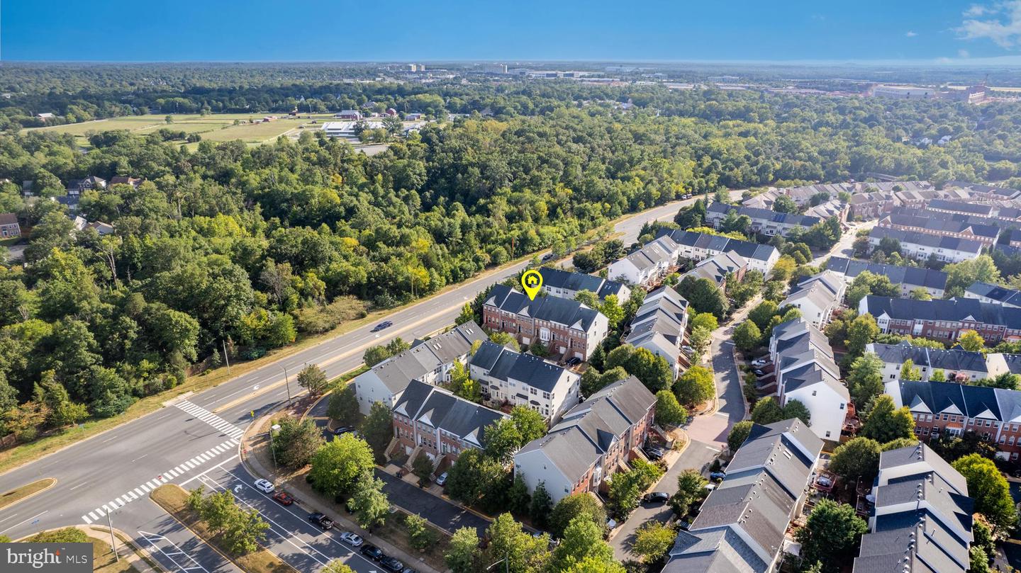 2506 JAMES MONROE CIR, HERNDON, Virginia 20171, 3 Bedrooms Bedrooms, ,2 BathroomsBathrooms,Residential,For sale,2506 JAMES MONROE CIR,VAFX2258206 MLS # VAFX2258206