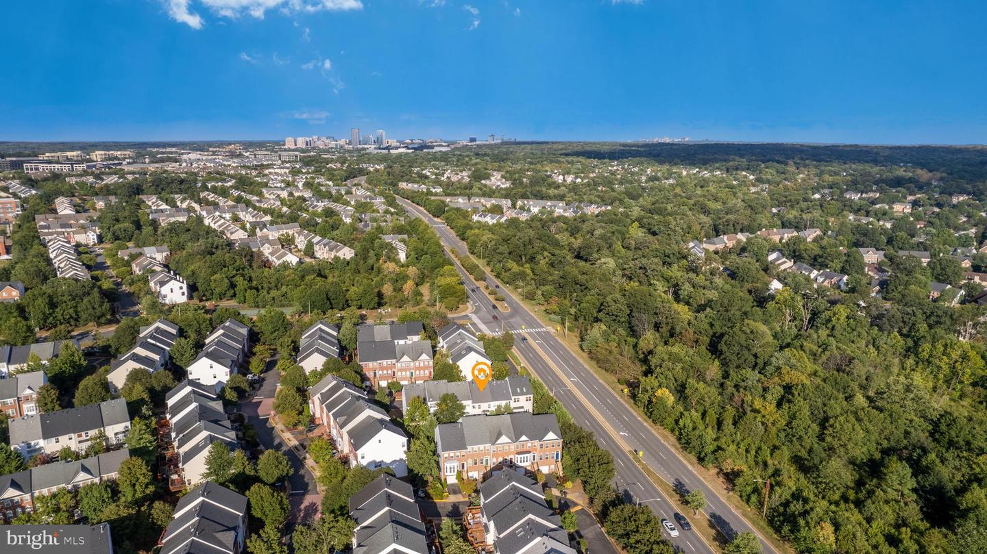 2506 JAMES MONROE CIR, HERNDON, Virginia 20171, 3 Bedrooms Bedrooms, ,2 BathroomsBathrooms,Residential,For sale,2506 JAMES MONROE CIR,VAFX2258206 MLS # VAFX2258206