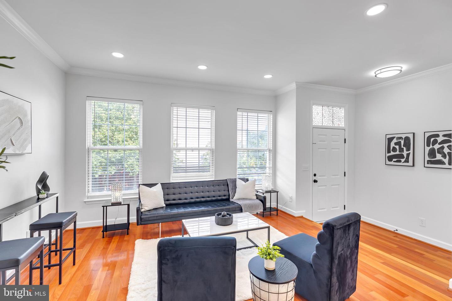 2506 JAMES MONROE CIR, HERNDON, Virginia 20171, 3 Bedrooms Bedrooms, ,2 BathroomsBathrooms,Residential,For sale,2506 JAMES MONROE CIR,VAFX2258206 MLS # VAFX2258206