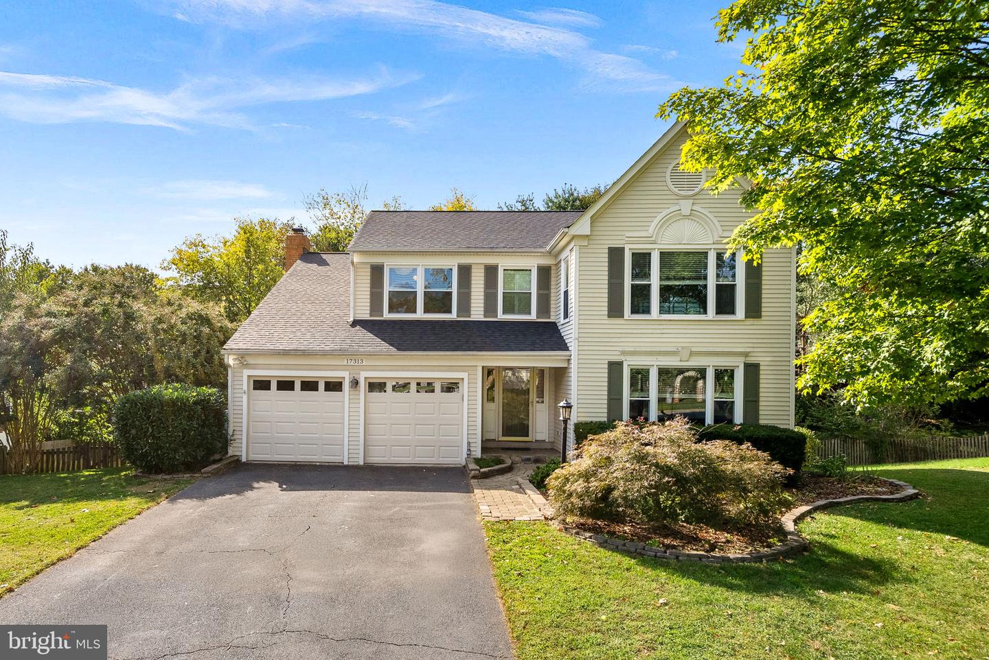 17313 PICKWICK DR, PURCELLVILLE, Virginia 20132, 5 Bedrooms Bedrooms, ,3 BathroomsBathrooms,Residential,For sale,17313 PICKWICK DR,VALO2104670 MLS # VALO2104670