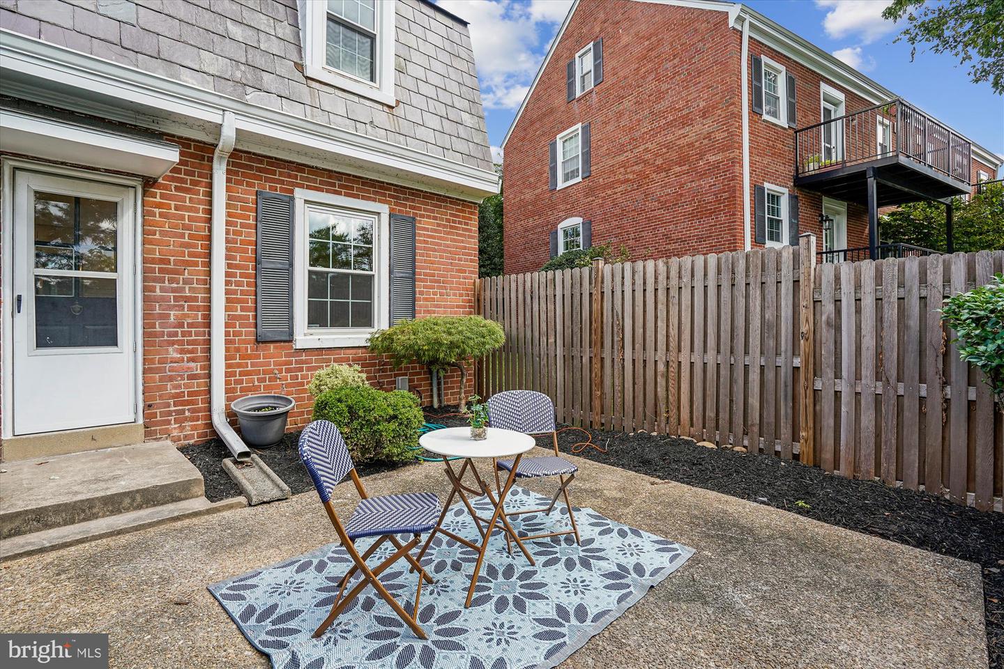 4642 31ST RD S, ARLINGTON, Virginia 22206, 3 Bedrooms Bedrooms, ,2 BathroomsBathrooms,Residential,For sale,4642 31ST RD S,VAAR2062706 MLS # VAAR2062706
