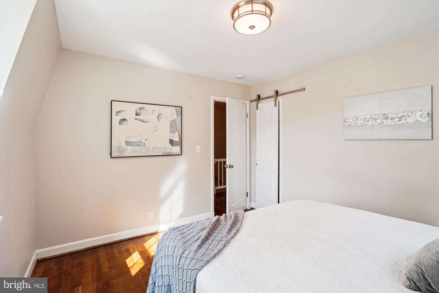 4642 31ST RD S, ARLINGTON, Virginia 22206, 3 Bedrooms Bedrooms, ,2 BathroomsBathrooms,Residential,For sale,4642 31ST RD S,VAAR2062706 MLS # VAAR2062706