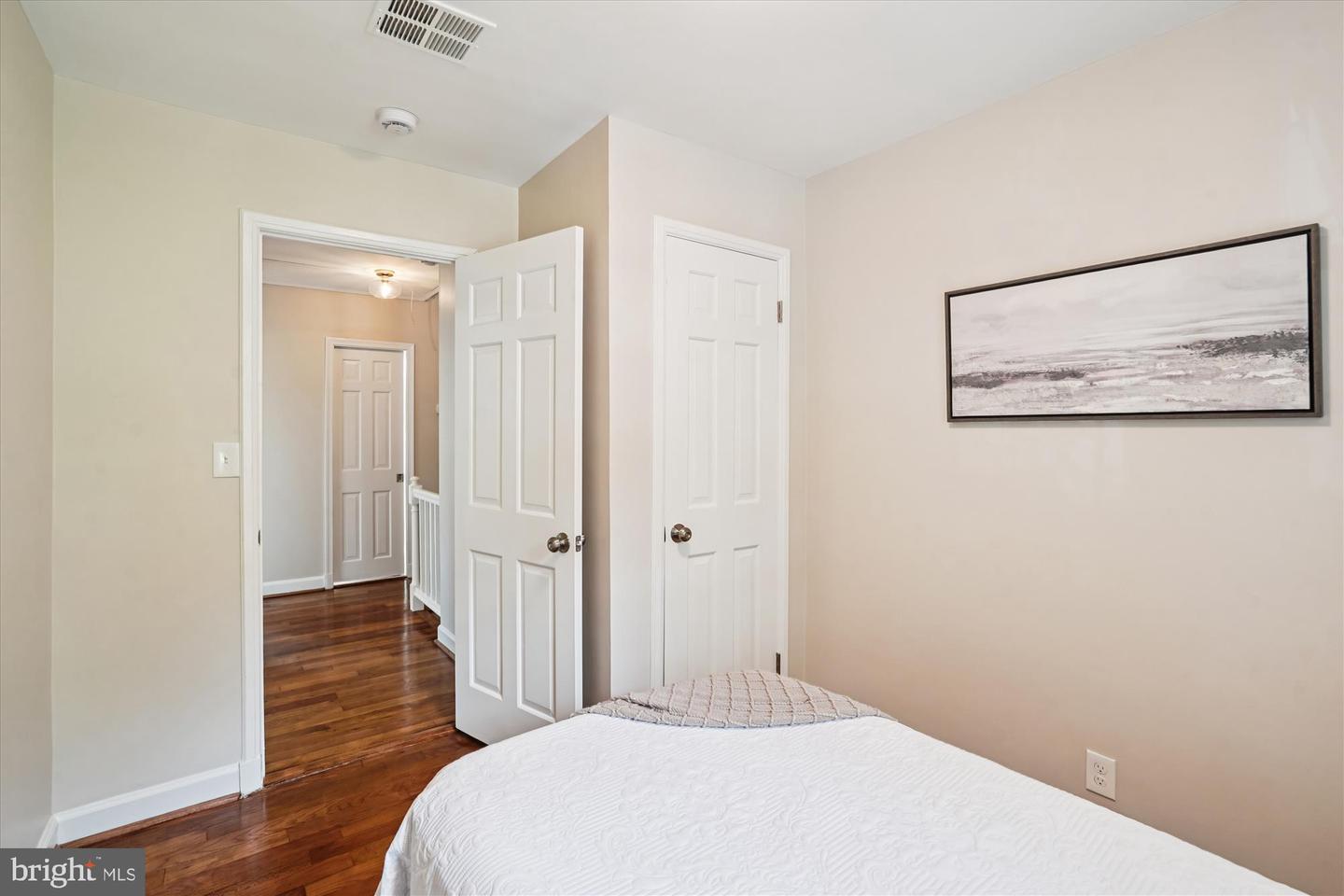 4642 31ST RD S, ARLINGTON, Virginia 22206, 3 Bedrooms Bedrooms, ,2 BathroomsBathrooms,Residential,For sale,4642 31ST RD S,VAAR2062706 MLS # VAAR2062706