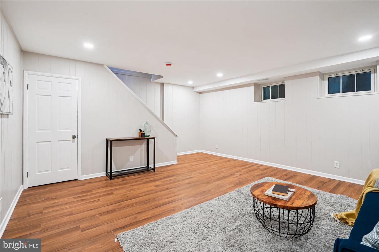 4642 31ST RD S, ARLINGTON, Virginia 22206, 3 Bedrooms Bedrooms, ,2 BathroomsBathrooms,Residential,For sale,4642 31ST RD S,VAAR2062706 MLS # VAAR2062706