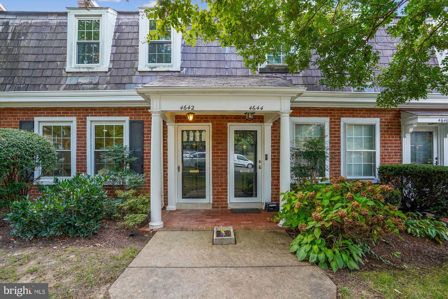 4642 31ST RD S, ARLINGTON, Virginia 22206, 3 Bedrooms Bedrooms, ,2 BathroomsBathrooms,Residential,For sale,4642 31ST RD S,VAAR2062706 MLS # VAAR2062706