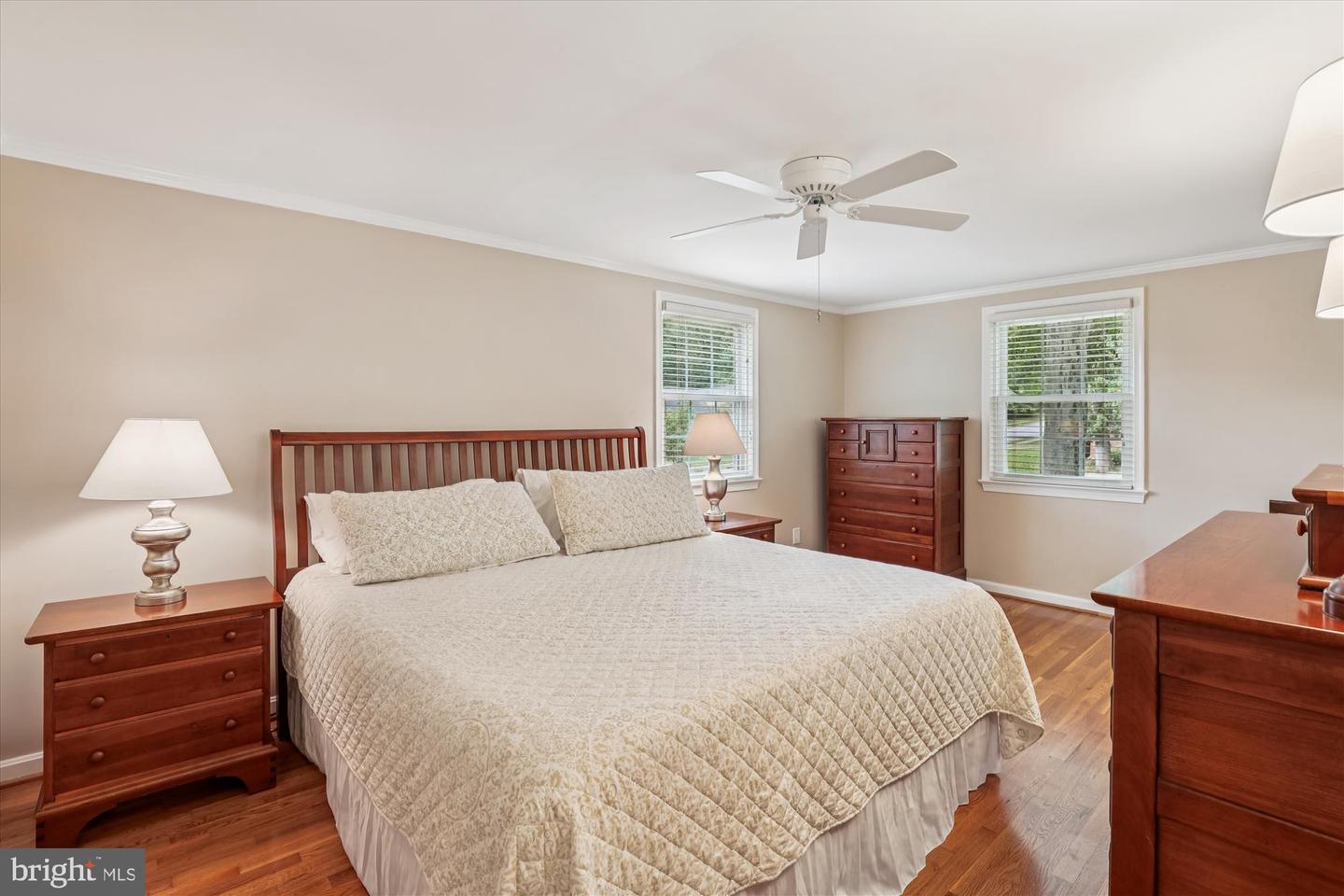 8221 CAPTAIN HAWKINS CT, ANNANDALE, Virginia 22003, 4 Bedrooms Bedrooms, ,2 BathroomsBathrooms,Residential,For sale,8221 CAPTAIN HAWKINS CT,VAFX2263450 MLS # VAFX2263450
