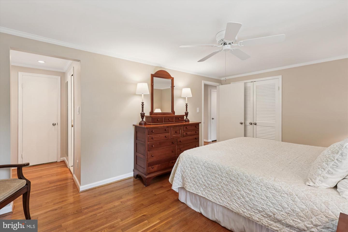 8221 CAPTAIN HAWKINS CT, ANNANDALE, Virginia 22003, 4 Bedrooms Bedrooms, ,2 BathroomsBathrooms,Residential,For sale,8221 CAPTAIN HAWKINS CT,VAFX2263450 MLS # VAFX2263450