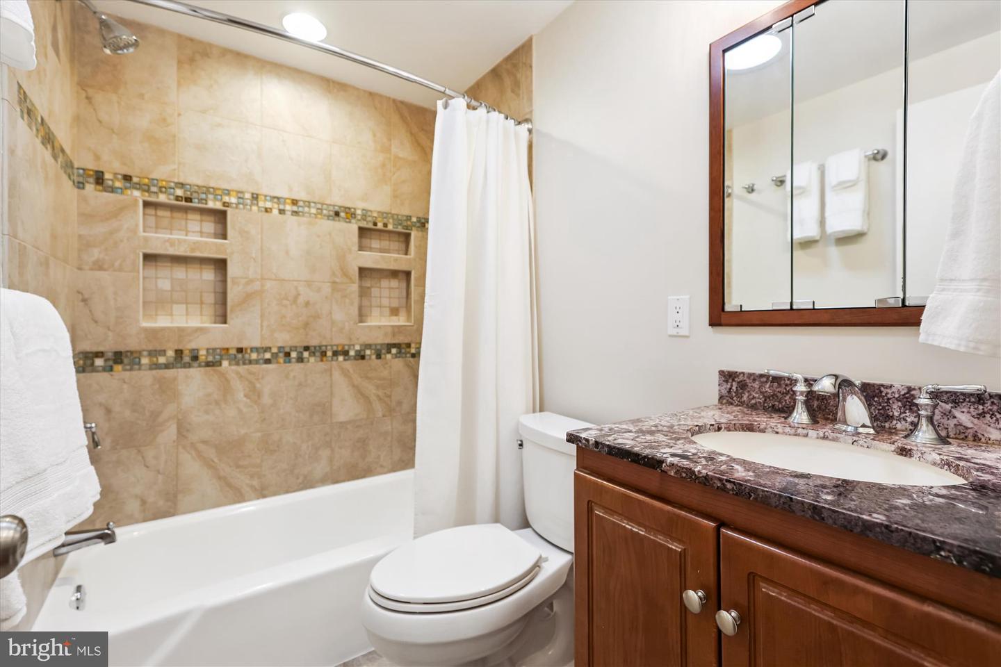 8221 CAPTAIN HAWKINS CT, ANNANDALE, Virginia 22003, 4 Bedrooms Bedrooms, ,2 BathroomsBathrooms,Residential,For sale,8221 CAPTAIN HAWKINS CT,VAFX2263450 MLS # VAFX2263450