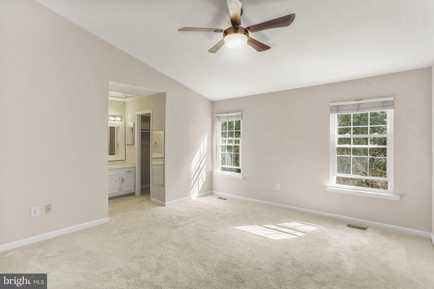 6163 FOREST CREEK LN, SPRINGFIELD, Virginia 22152, 4 Bedrooms Bedrooms, ,3 BathroomsBathrooms,Residential,For sale,6163 FOREST CREEK LN,VAFX2263936 MLS # VAFX2263936