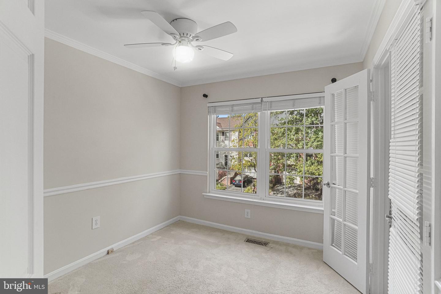 6163 FOREST CREEK LN, SPRINGFIELD, Virginia 22152, 4 Bedrooms Bedrooms, ,3 BathroomsBathrooms,Residential,For sale,6163 FOREST CREEK LN,VAFX2263936 MLS # VAFX2263936