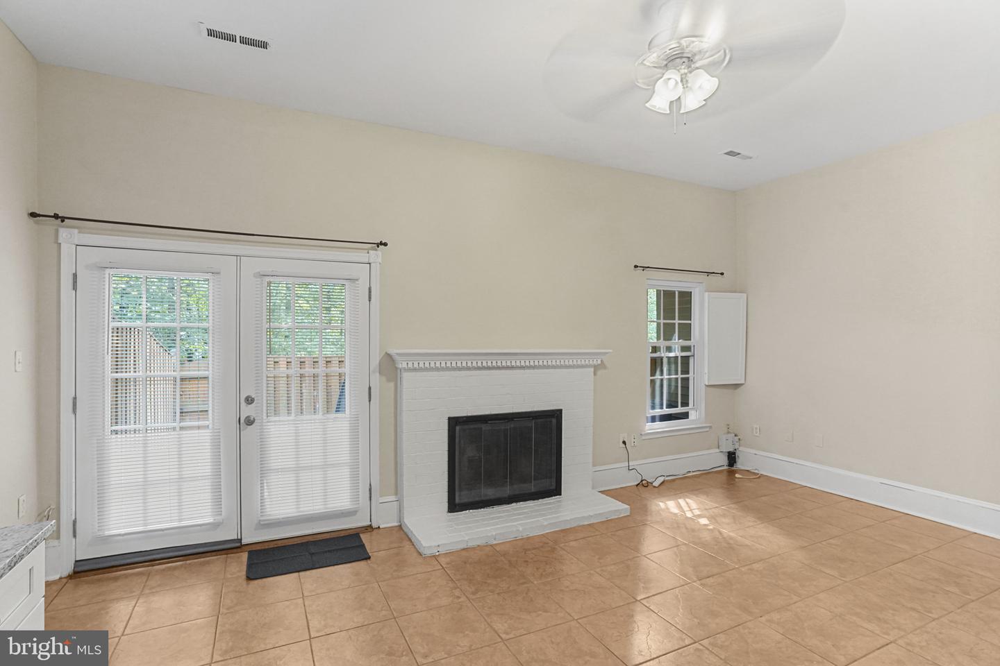 6163 FOREST CREEK LN, SPRINGFIELD, Virginia 22152, 4 Bedrooms Bedrooms, ,3 BathroomsBathrooms,Residential,For sale,6163 FOREST CREEK LN,VAFX2263936 MLS # VAFX2263936