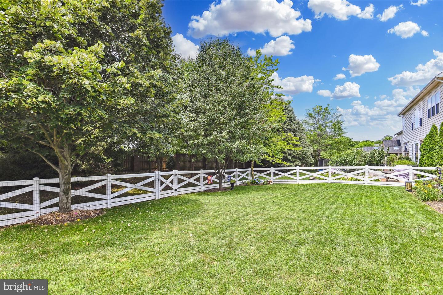 8761 FLOWERING DOGWOOD LN, LORTON, Virginia 22079, 6 Bedrooms Bedrooms, ,3 BathroomsBathrooms,Residential,For sale,8761 FLOWERING DOGWOOD LN,VAFX2266914 MLS # VAFX2266914