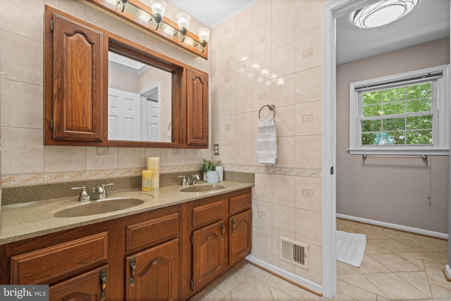 5107 SIGNAL CORPS DR, FREDERICKSBURG, Virginia 22408, 4 Bedrooms Bedrooms, ,2 BathroomsBathrooms,Residential,For sale,5107 SIGNAL CORPS DR,VASP2036206 MLS # VASP2036206
