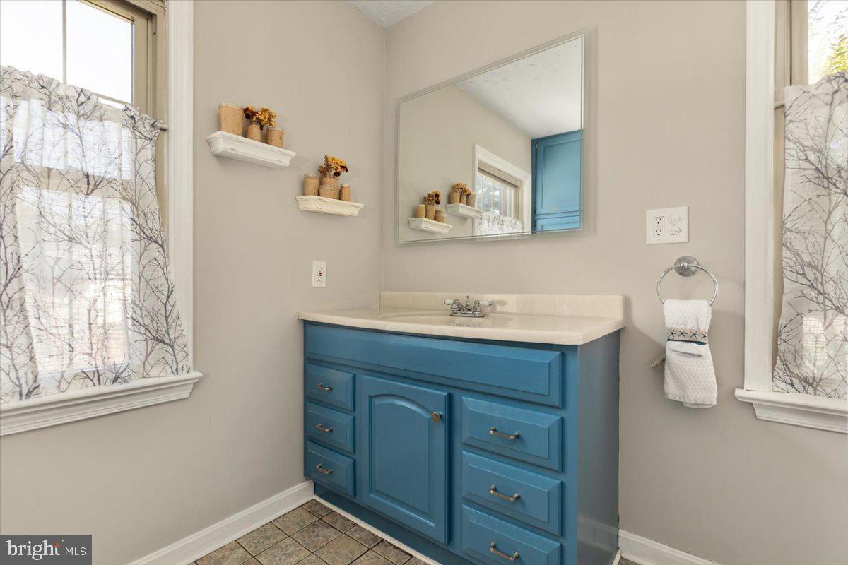 9019 SUDLEY RD, MANASSAS, Virginia 20110, 4 Bedrooms Bedrooms, ,3 BathroomsBathrooms,Residential,For sale,9019 SUDLEY RD,VAMN2009354 MLS # VAMN2009354